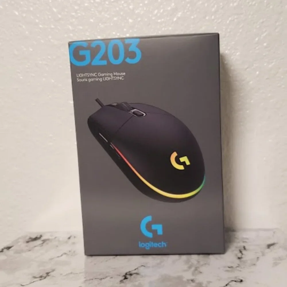 NEW Logitech LIGHTSYNC Wired Optical Gaming Mouse Minecraft Computer Laptop Acce